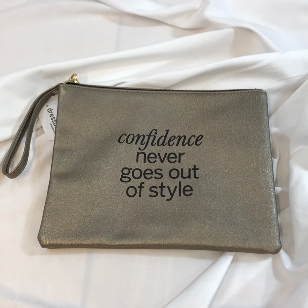 Dress Barn Confidence & Style Zip Top Wristlet